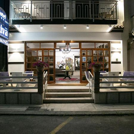 Hotel La Riva Джардини Наксос Екстериор снимка