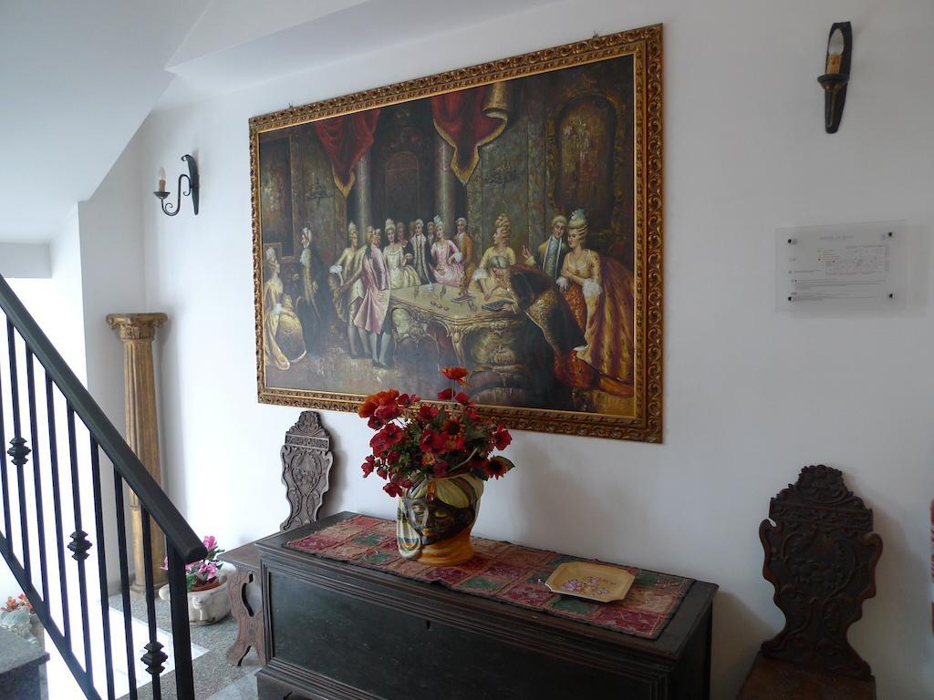 Hotel La Riva Джардини Наксос Екстериор снимка