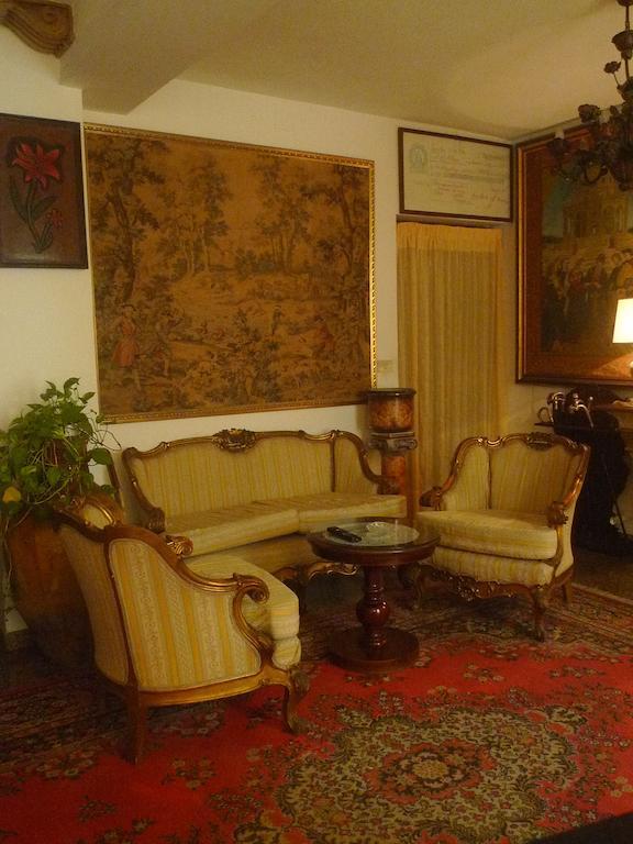 Hotel La Riva Джардини Наксос Екстериор снимка